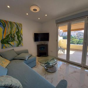 Nido del amor deluxe 2y2 en 1a linéa Pool Wifi 2Aire 2TV